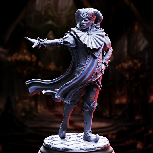 Sombre Vampire Jester - masked