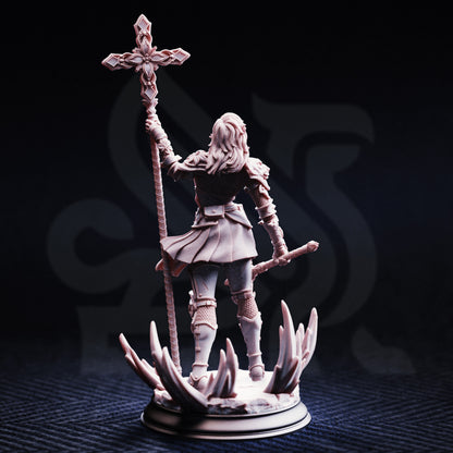 Sara Rosewood - Cleric