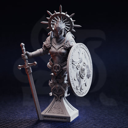 Soleria The Judge - Bust