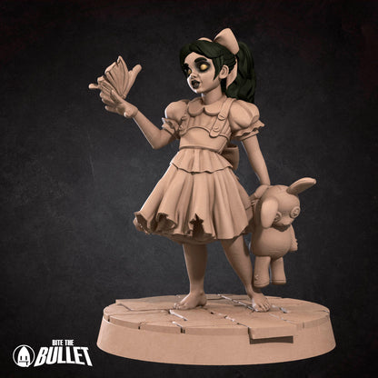 Spooky Tiny Sister
